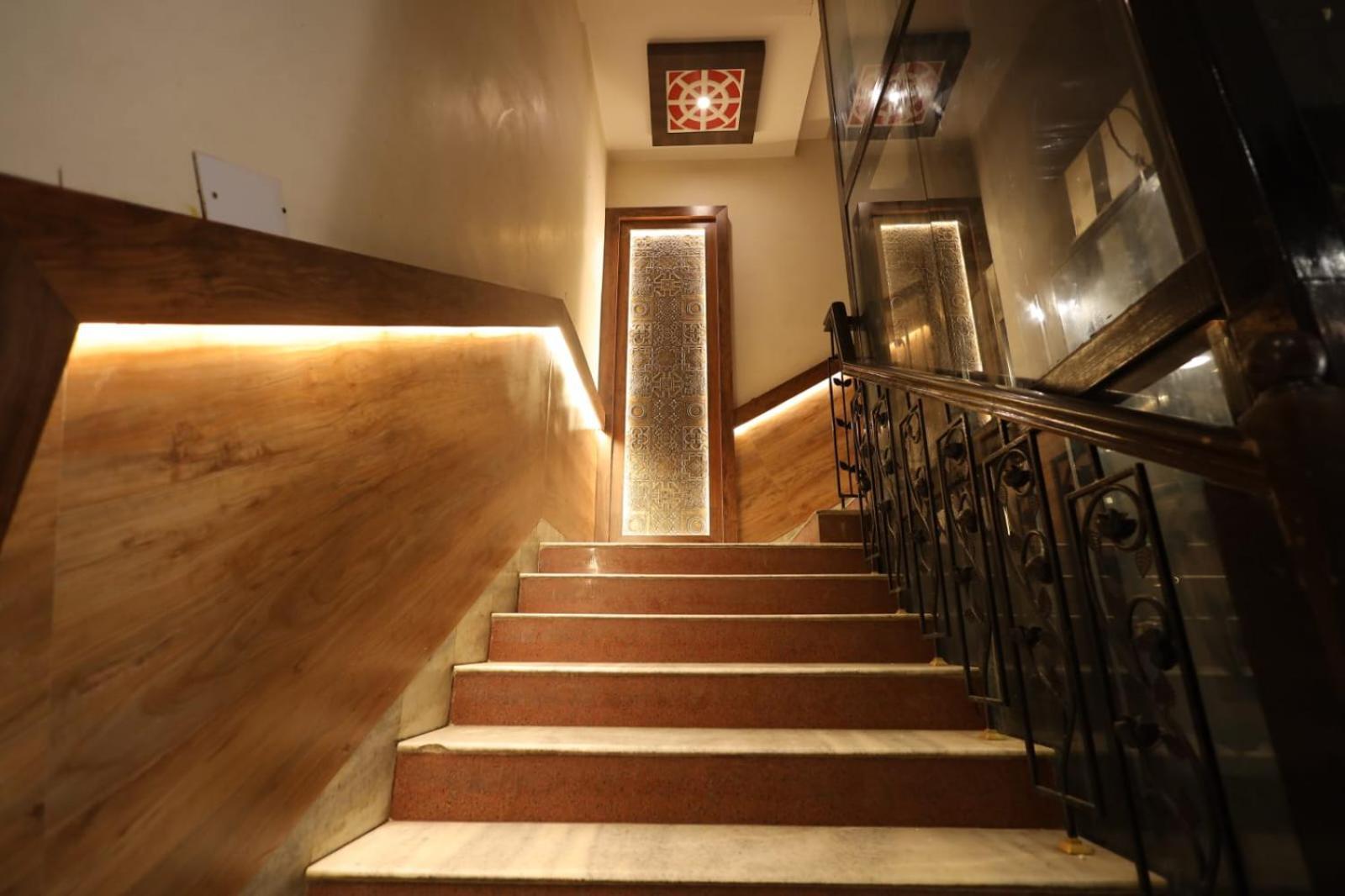 Hotel Sheetal Regency,Near Janambhumi Mathura Esterno foto