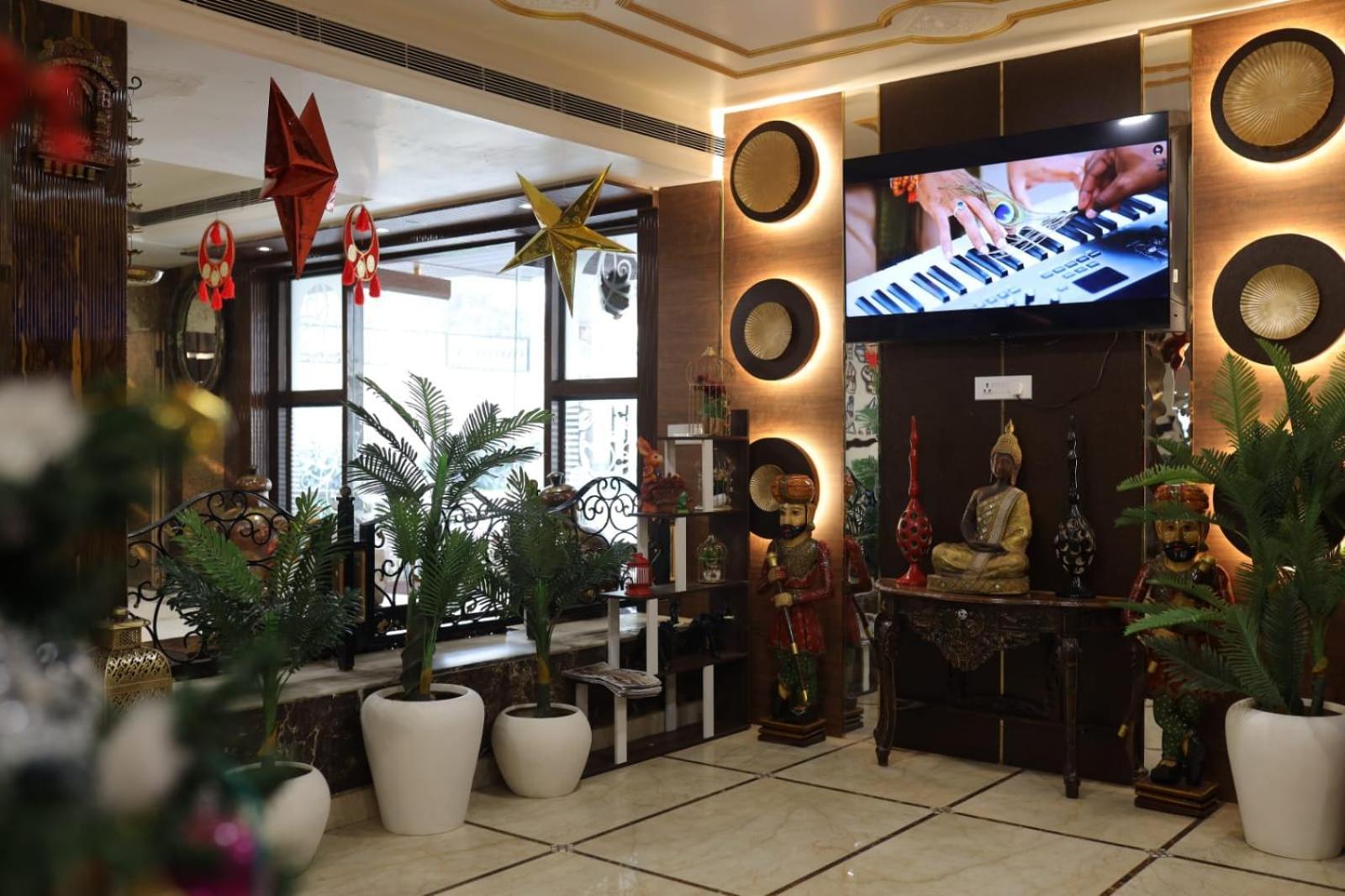 Hotel Sheetal Regency,Near Janambhumi Mathura Esterno foto