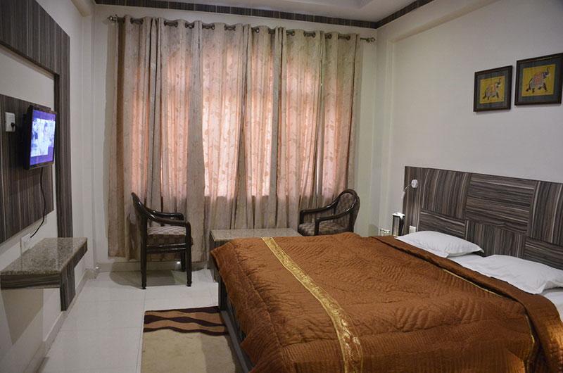 Hotel Sheetal Regency,Near Janambhumi Mathura Esterno foto