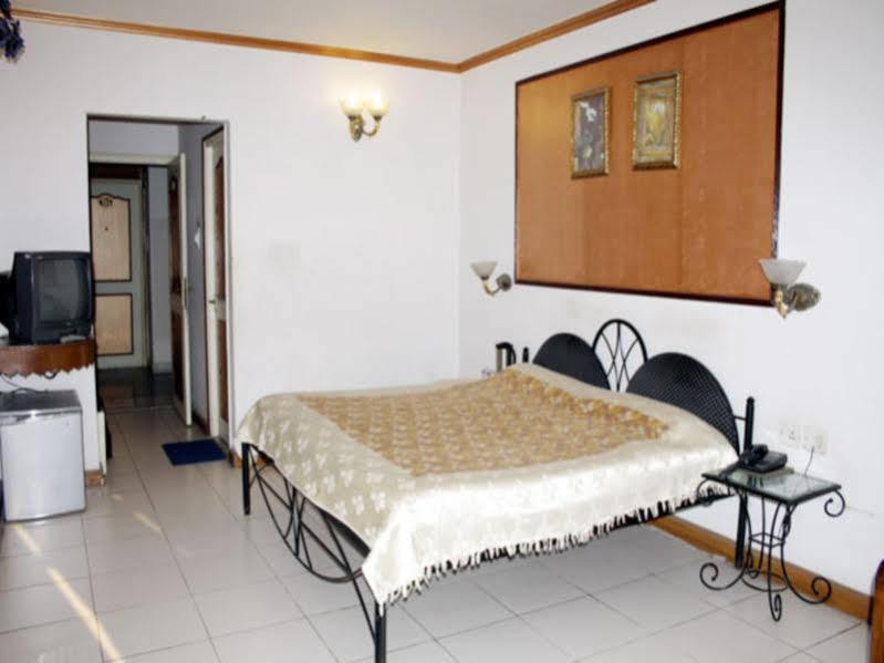 Hotel Sheetal Regency,Near Janambhumi Mathura Esterno foto